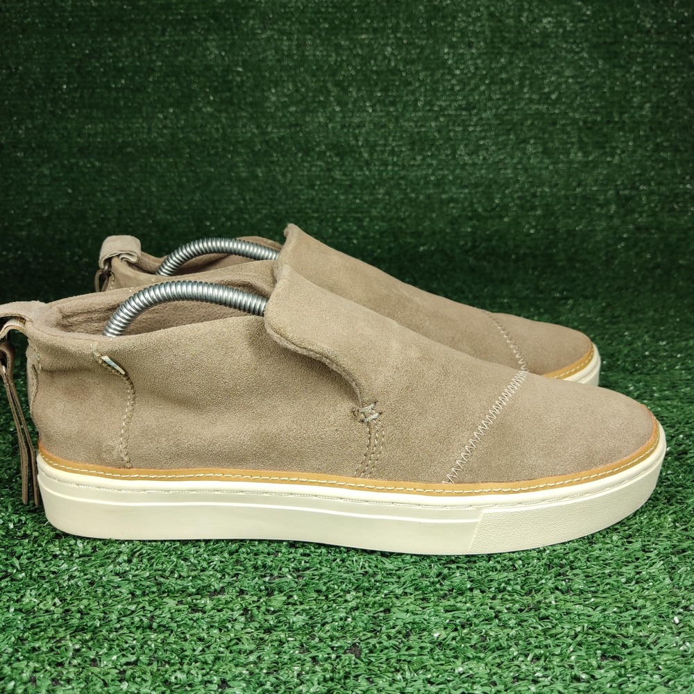 TOMS Slip On Sneakers Womens 10 Taupe Suede Tassel Mid Top Platform 10014101